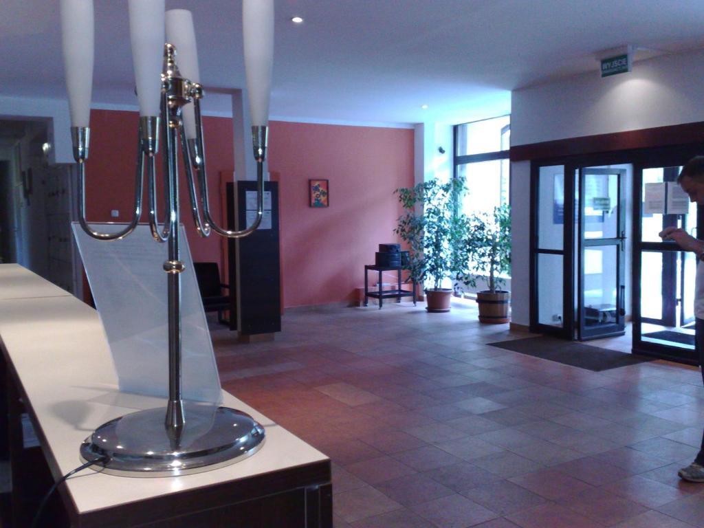 Irss Osrodek Szkoleniowy Hotel Bialobrzegi  Exterior photo