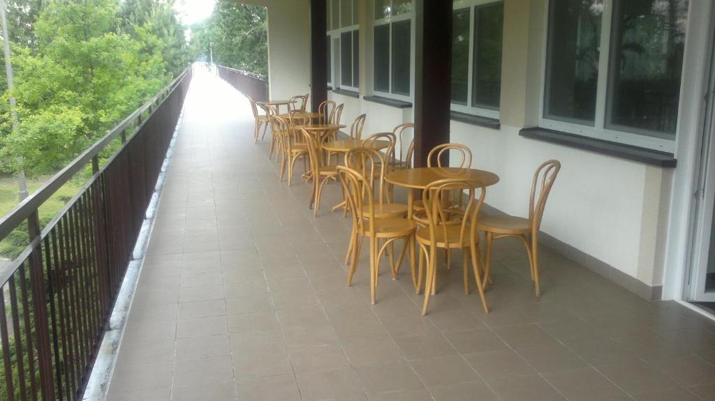 Irss Osrodek Szkoleniowy Hotel Bialobrzegi  Exterior photo