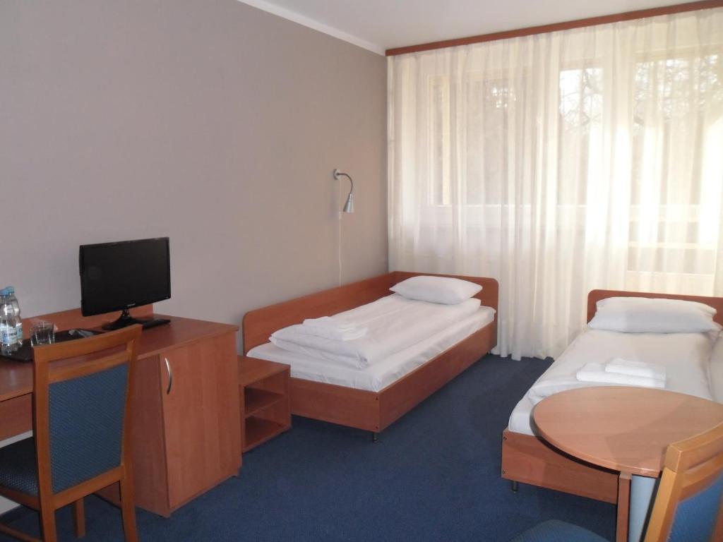 Irss Osrodek Szkoleniowy Hotel Bialobrzegi  Exterior photo