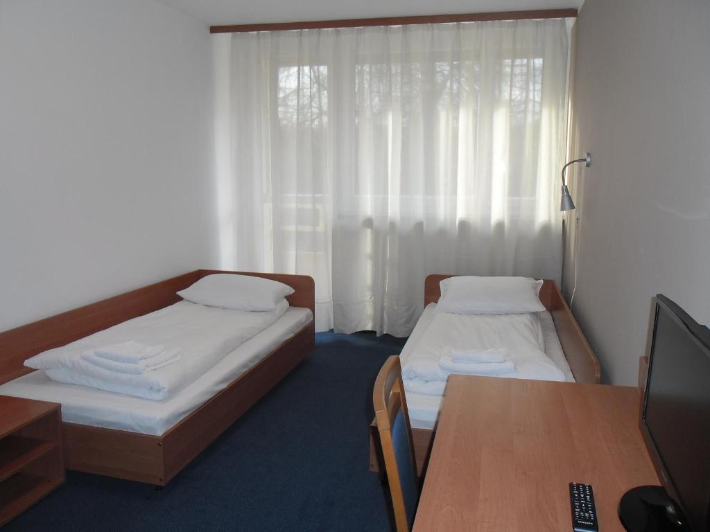 Irss Osrodek Szkoleniowy Hotel Bialobrzegi  Exterior photo